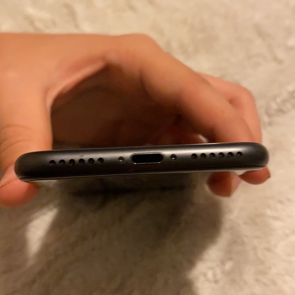 iPhone 8 new black - Picture 3 of 6